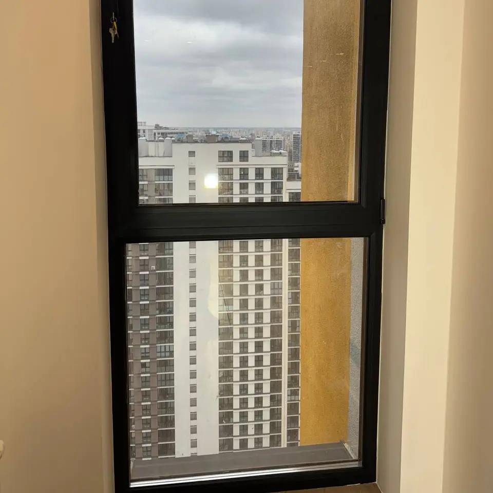 После покраски пластикового окна